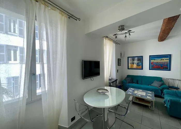 50 Metres Du Palais By Connexion