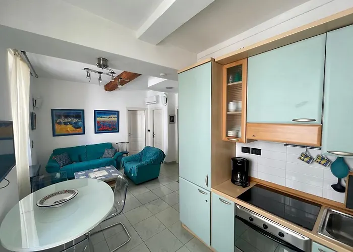 Apartament 50 Metres Du Palais By Connexion