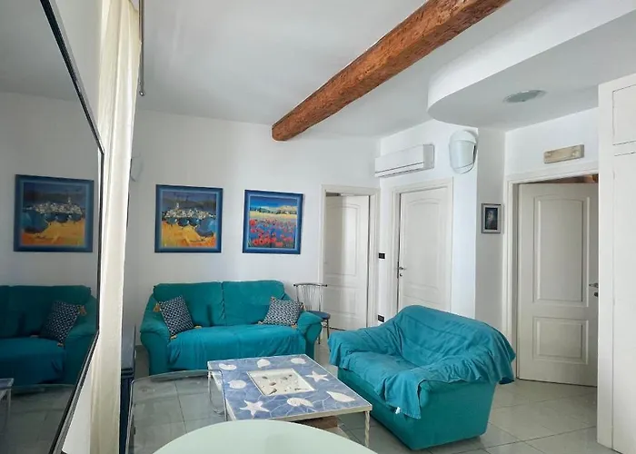 Apartament 50 Metres Du Palais By Connexion *